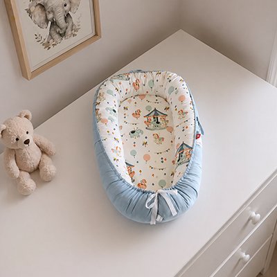 Reducteur de lit  bleu